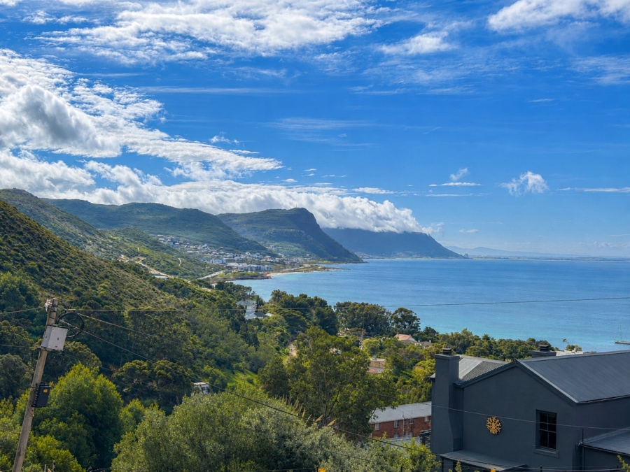 3 Bedroom Property for Sale in Admirals Kloof Western Cape